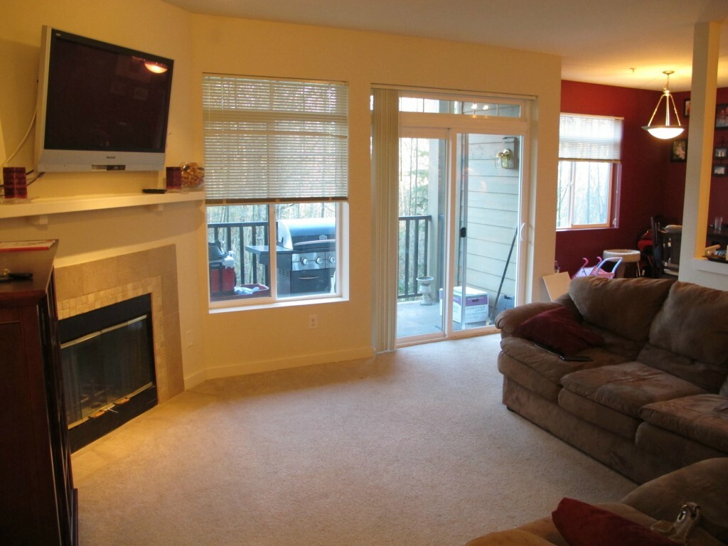 Property Photo: 18930 Bothelleverett Hwy U102 WA 98012