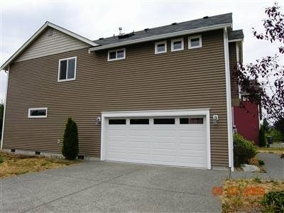 Property Photo:  104 2nd Ct SW  WA 98047 