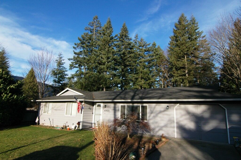 Property Photo: 43620 SE 137th Court WA 98045