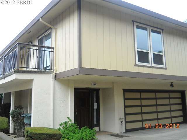 Property Photo:  263 Maud Ave  CA 94577 