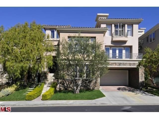 Property Photo:  16649 Calle Haleigh  CA 90272 