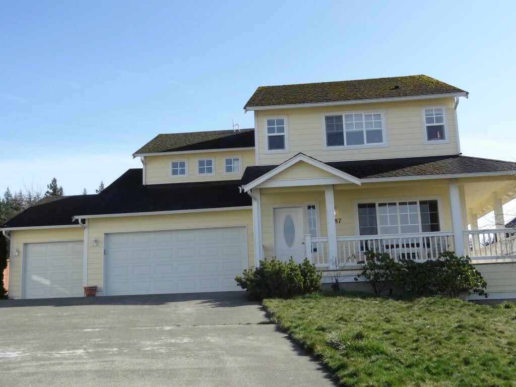 Property Photo: 1587 Brookedge Ct WA 98226