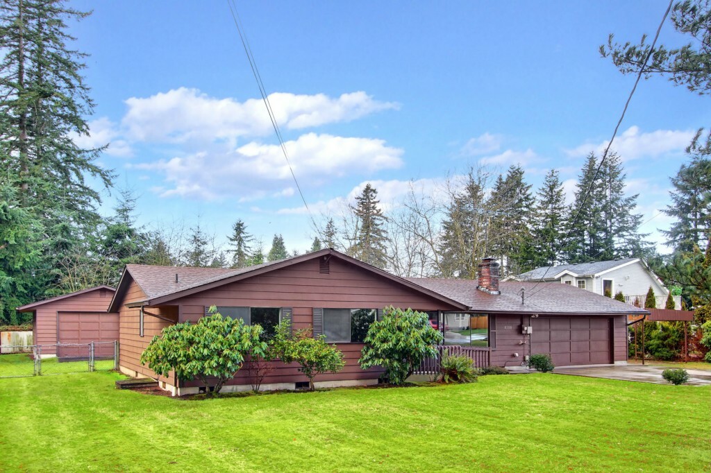 Property Photo:  8208 60th Dr NE  WA 98270 