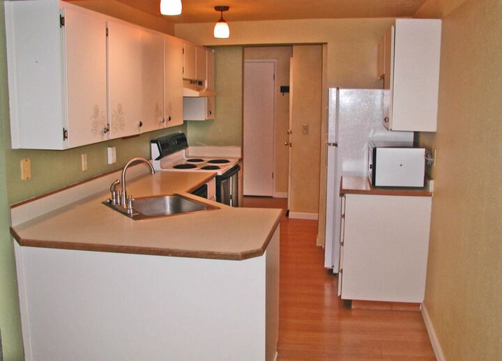 Property Photo:  20161  Vikings Crest  NE 5-202  WA 98370 