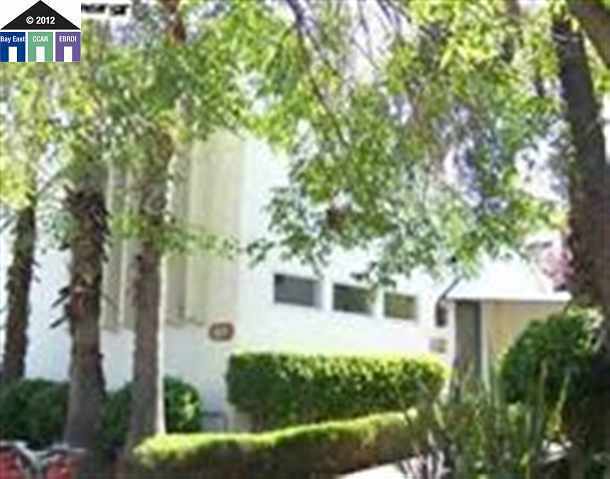 Property Photo:  1680 Laguna St G  CA 94520 