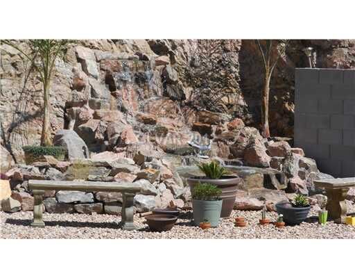 Property Photo: 1872 Claudine Dr NV 89156