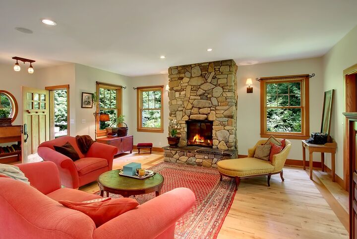 Property Photo: 4546 NE Mill Heights Cir WA 98110