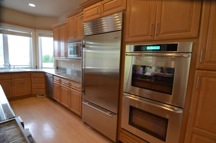 Property Photo:  7246 E Mercer Wy  WA 98040 