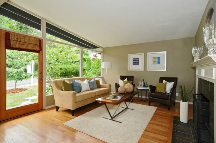 Property Photo:  4516 NE 94th St  WA 98115 