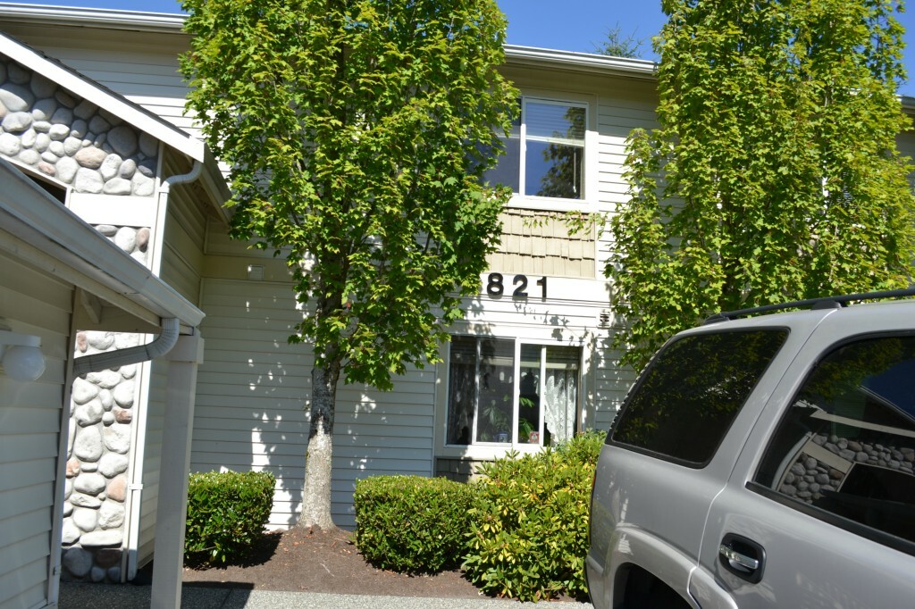 Property Photo: 821 114th St SW V202 WA 98204
