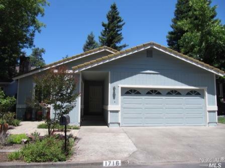Property Photo: 1716 Arroyo Sierra Circle CA 95405