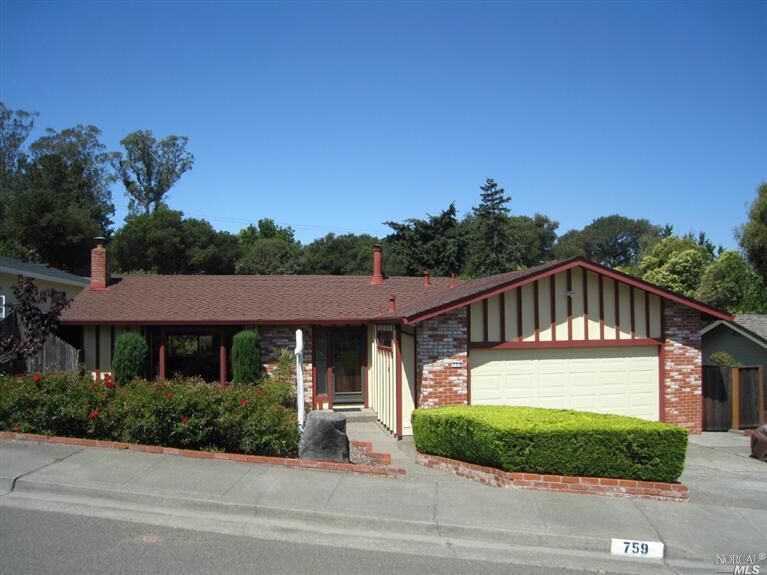 Property Photo:  759 Paula Lane  CA 94952 