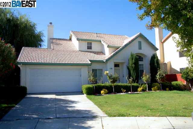 Property Photo: 1938 Grove Court CA 95376