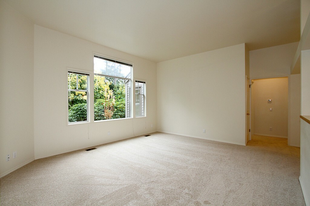 Property Photo: 4254 221st Place SE WA 98029