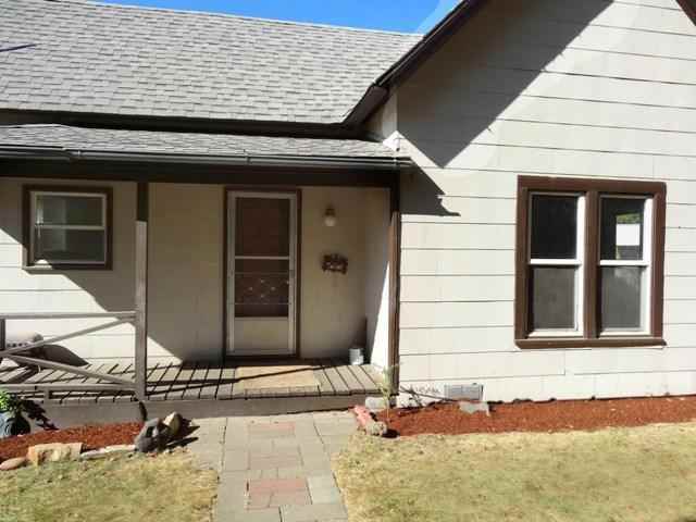 Property Photo: 1214 S Chestnut WA 99224
