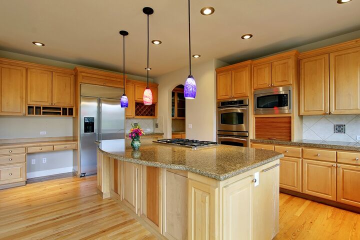 Property Photo:  2139 204th Place NE  WA 98074 