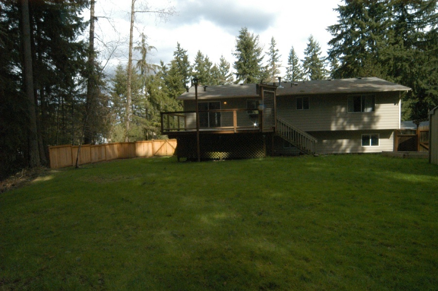 Property Photo:  15869 174 Ave NE  WA 98072 