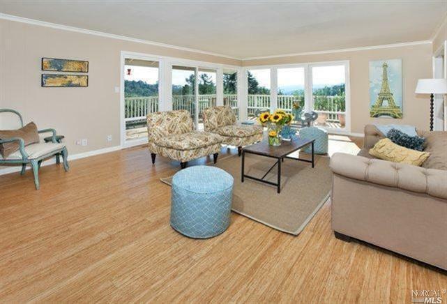 Property Photo:  44 Woodside Drive  CA 94960 