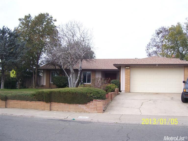 Property Photo:  5901 Kies Way  CA 95842 
