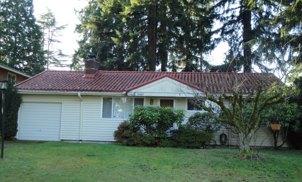 Property Photo:  16435 15th Ave SW  WA 98166 