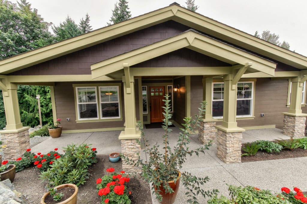 Property Photo: 3416 Lindsay Place WA 98274