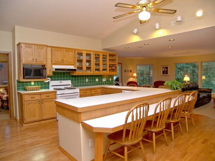 Property Photo: 6929 Baker Cir WA 98244