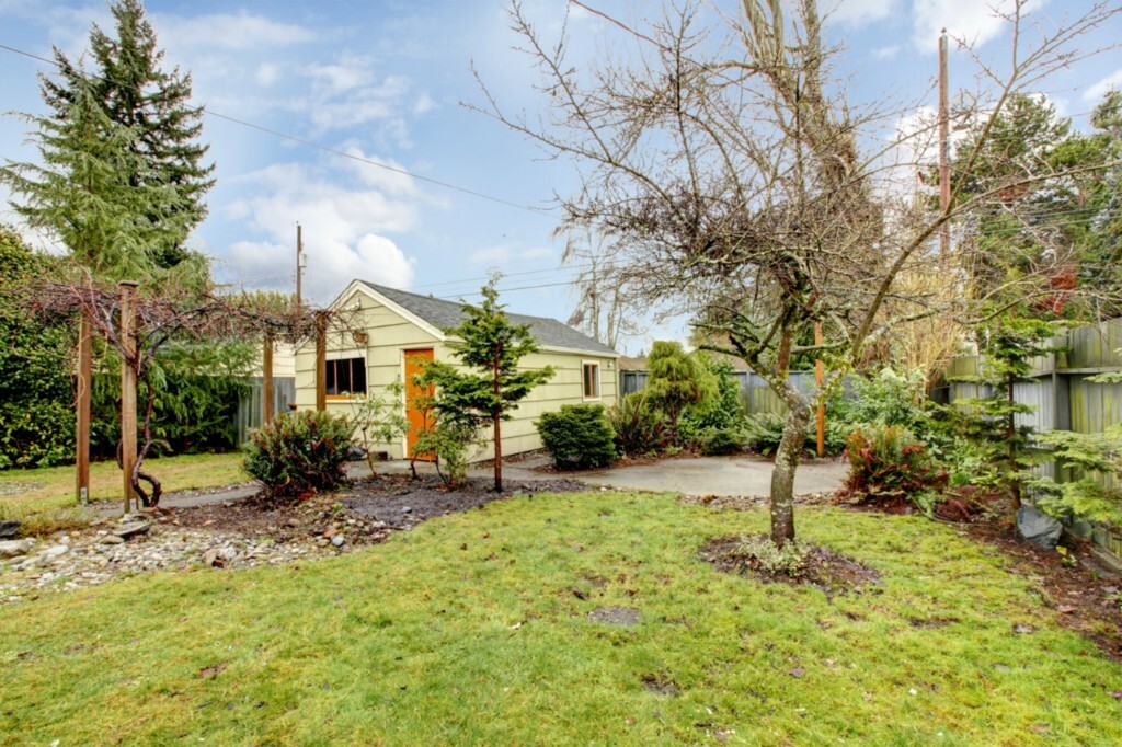 Property Photo: 4610 N 9th St WA 98406