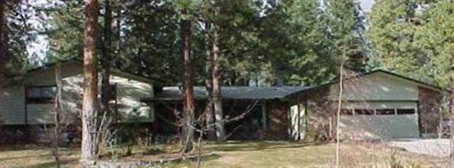 Property Photo: 713 E Glencrest Dr WA 99208