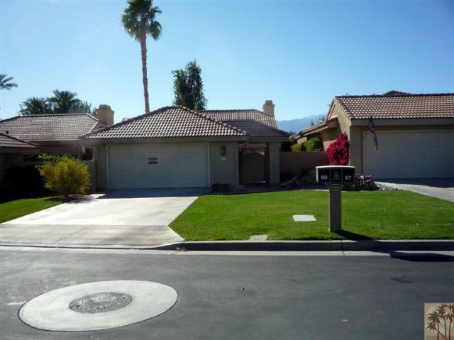 Property Photo:  99 Verde Way  CA 92260 