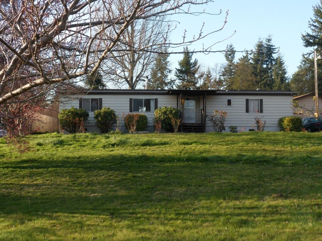 Property Photo: 2500 Wells Way WA 98282