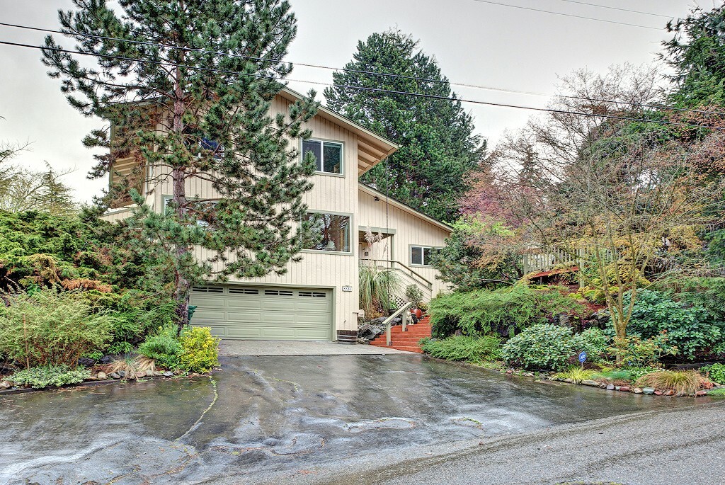 Property Photo:  8830 Earl Ave NW  WA 98117 