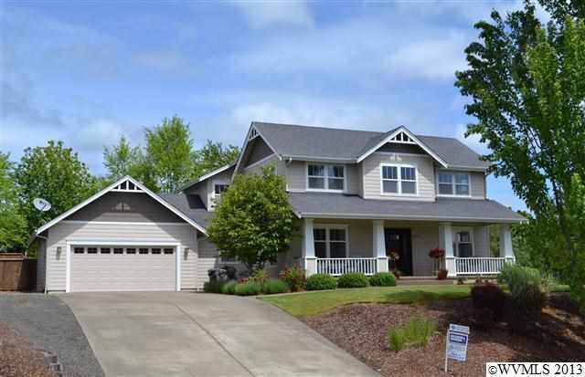 Property Photo:  2476 SW Oakwood Dr  OR 97338 