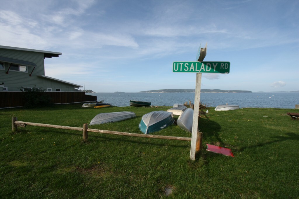 Property Photo: 136 Utsalady Rd WA 98282