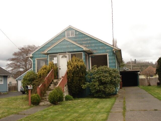 Property Photo: 316 W Scott St WA 98520