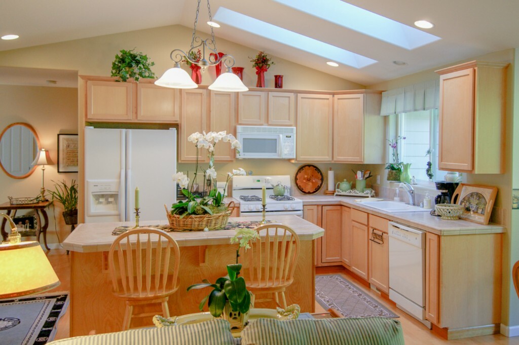 Property Photo: 11925 10th Av Ct NW WA 98332