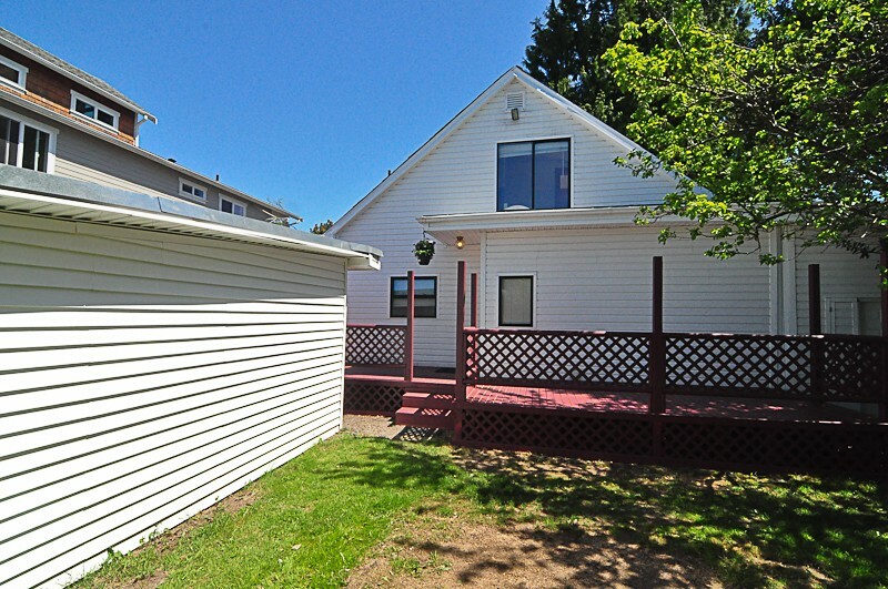 Property Photo: 6551 23rd Ave NW WA 98117
