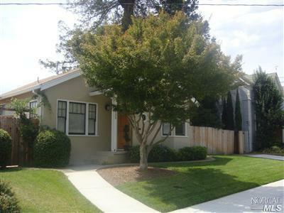 Property Photo:  1425 Elm St  CA 94559 