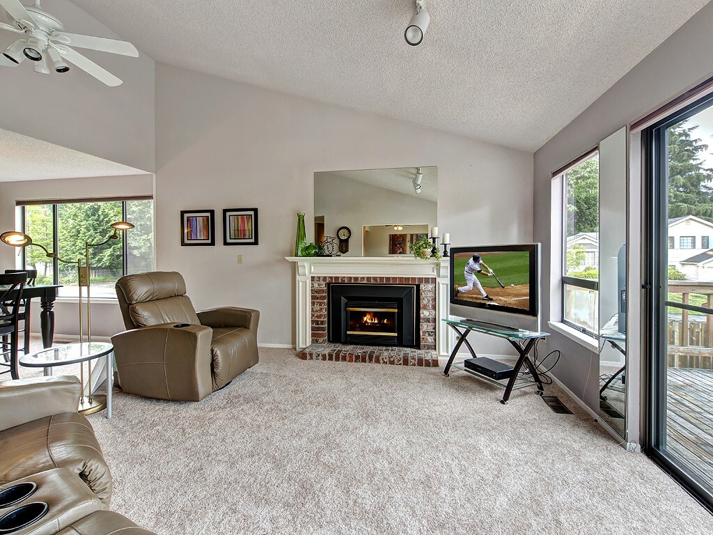 Property Photo: 13714 173rd Place NE WA 98052