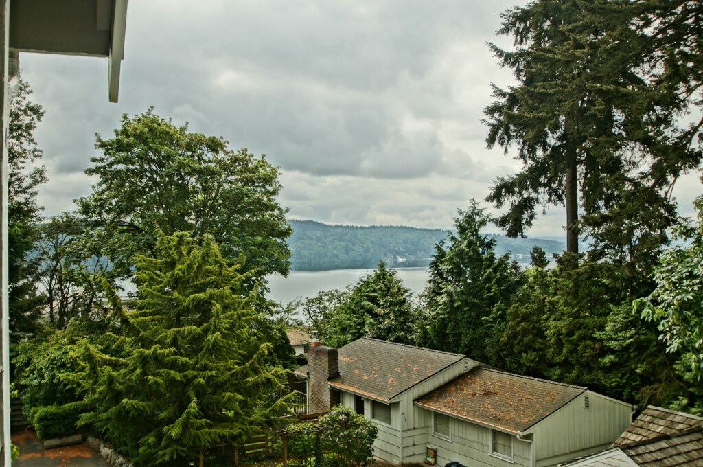 Property Photo: 15120 37th Ave NE WA 98155
