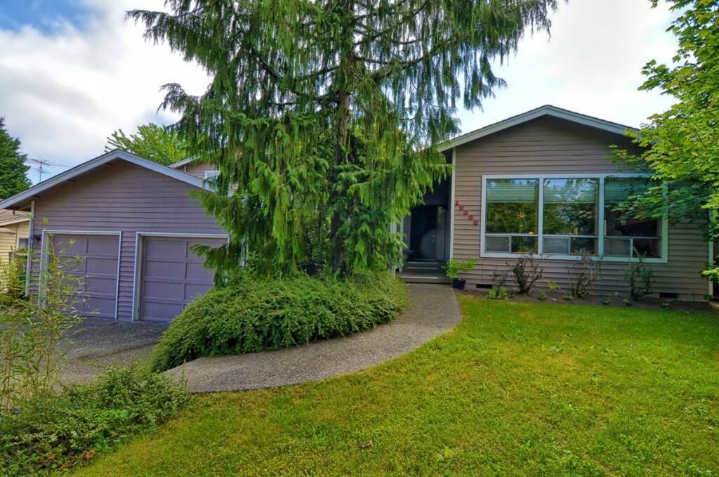 Property Photo:  12508 87th Place NE  WA 98034 