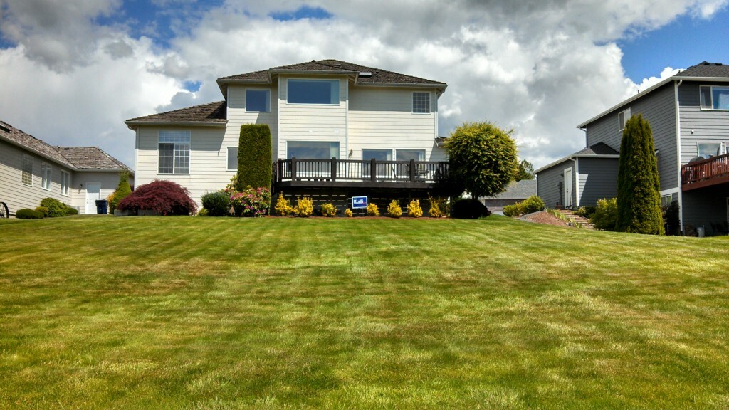 Property Photo:  18030 Cambridge Dr  WA 98223 