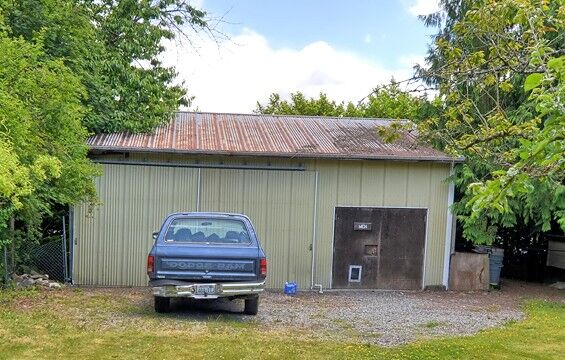 Property Photo:  7311 Lower Ridge Rd  WA 98203 
