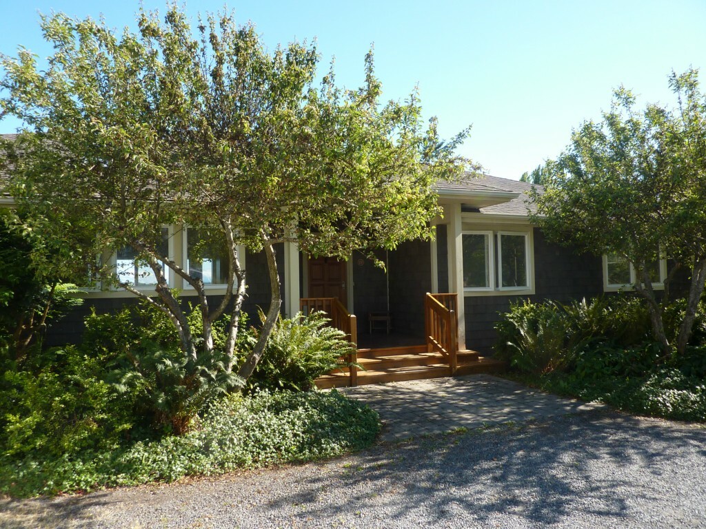 Property Photo:  111 Griffin View Lane  WA 98250 