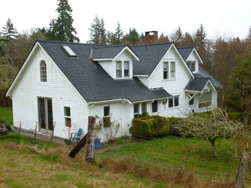 Property Photo:  680 NW Scandia Rd  WA 98370 