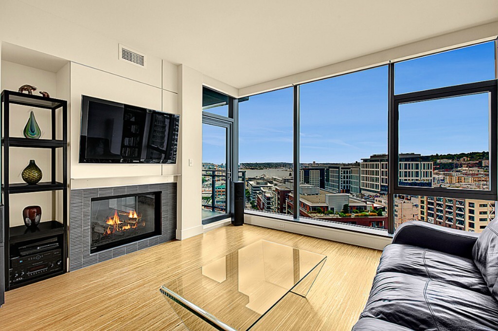 Property Photo: 820 Blanchard St 1603 WA 98121