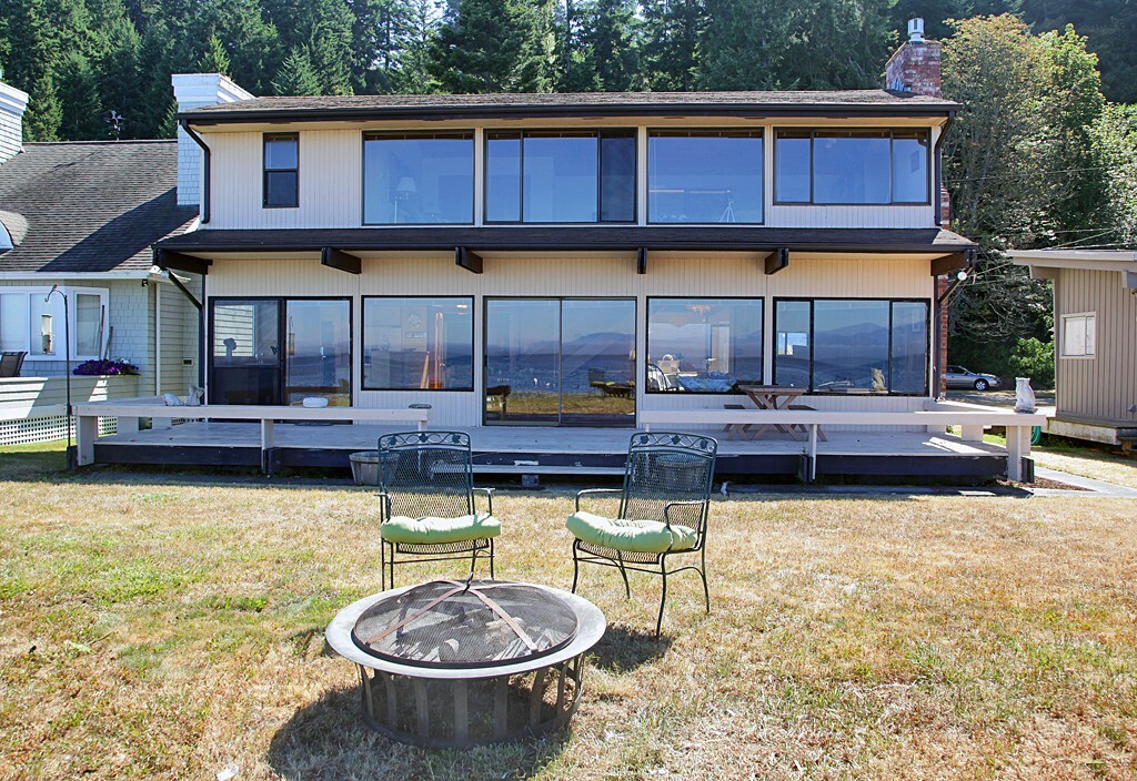 Property Photo:  6278 Barr Beach Rd S  WA 98249 