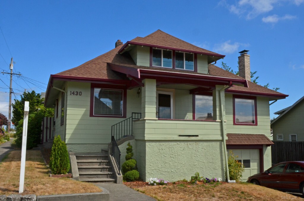 Property Photo: 1430 Gregory Wy WA 98337