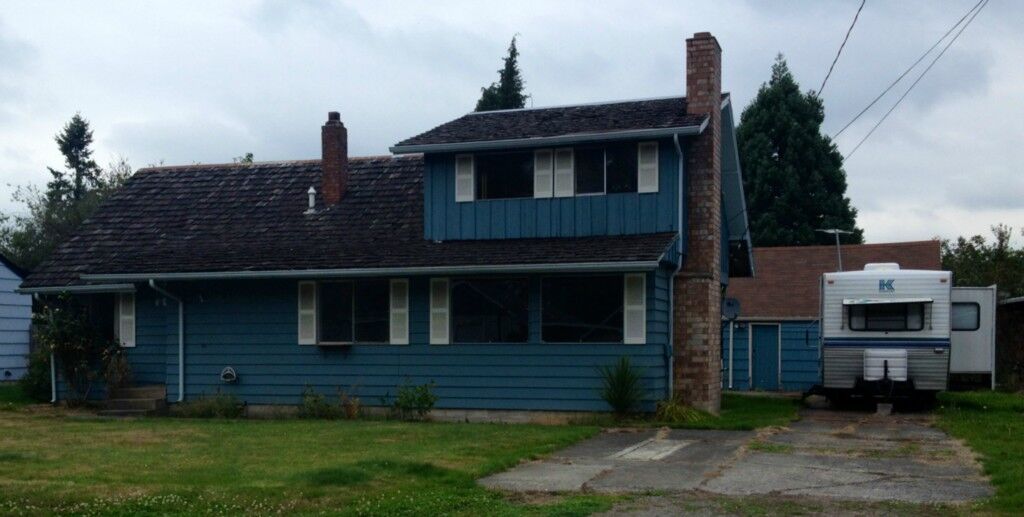 Property Photo:  1411 Merritt Ave  WA 98022 
