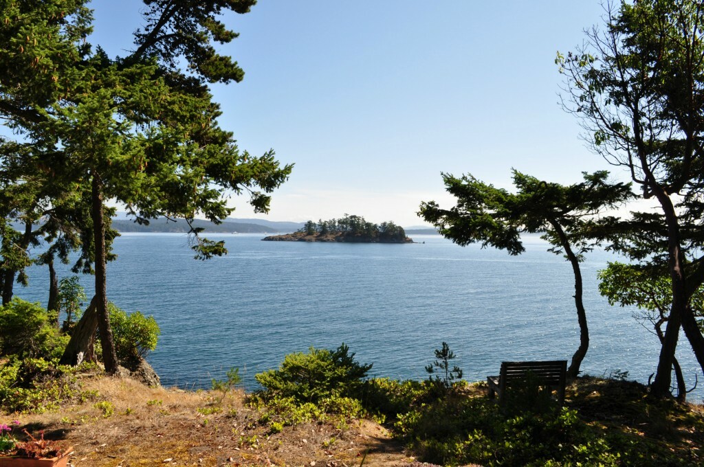 Property Photo:  282 San Juan Dr  WA 98250 