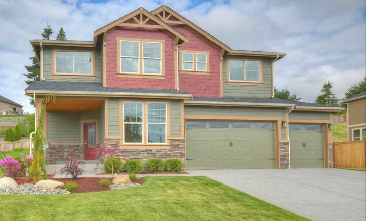 Property Photo:  11216 Shawnee Rd E  WA 98374 